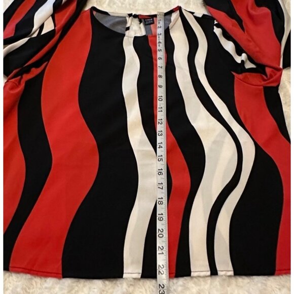 SHEIN Brand Red White Black Blouse Stripes Polyester Women's Size L (8/10)-READ - Picture 8 of 16